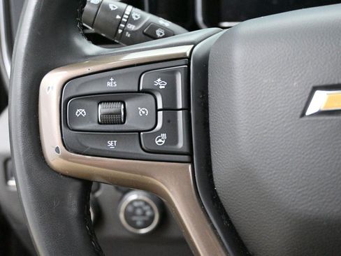 Used 2024 Chevrolet Silverado 2500 High Country w/ High Country Premium Package AWD/4WD image 18
