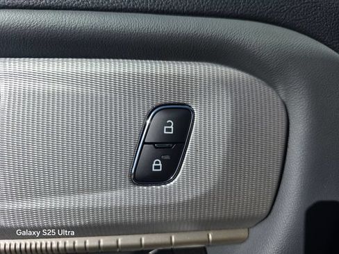 New 2026 Ford Explorer Active RWD image 31