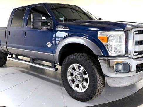 Used 2011 Ford F250 Lariat w/ Lariat Interior Pkg image 1