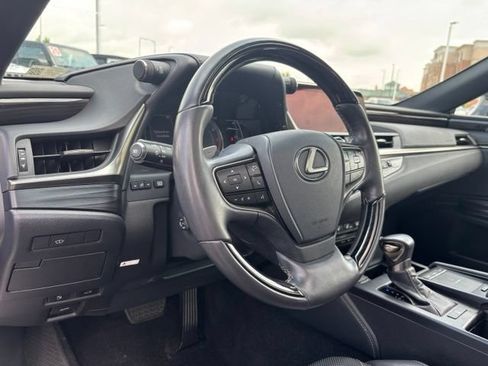 Used 2019 Lexus ES 350 w/ Accessory Package 2 FWD image 15