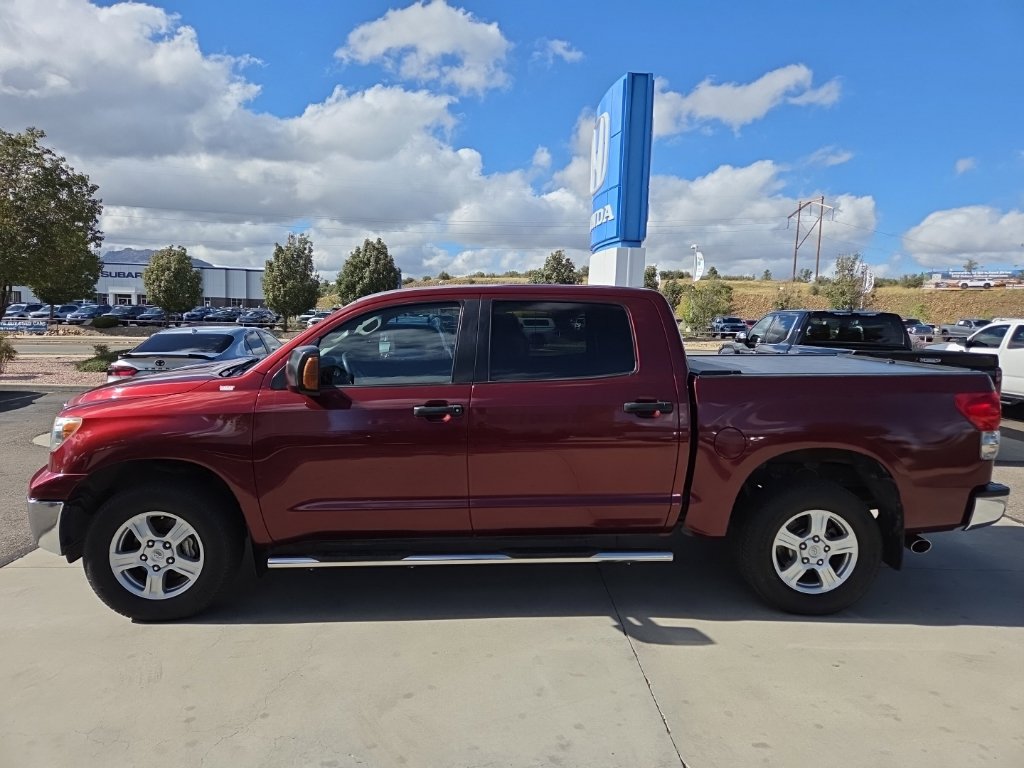 Used 2008 Toyota Tundra 4x4 CrewMax w/ Tow Pkg image 8