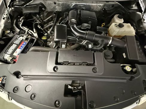 Used 2012 Lincoln Navigator L 4WD image 42