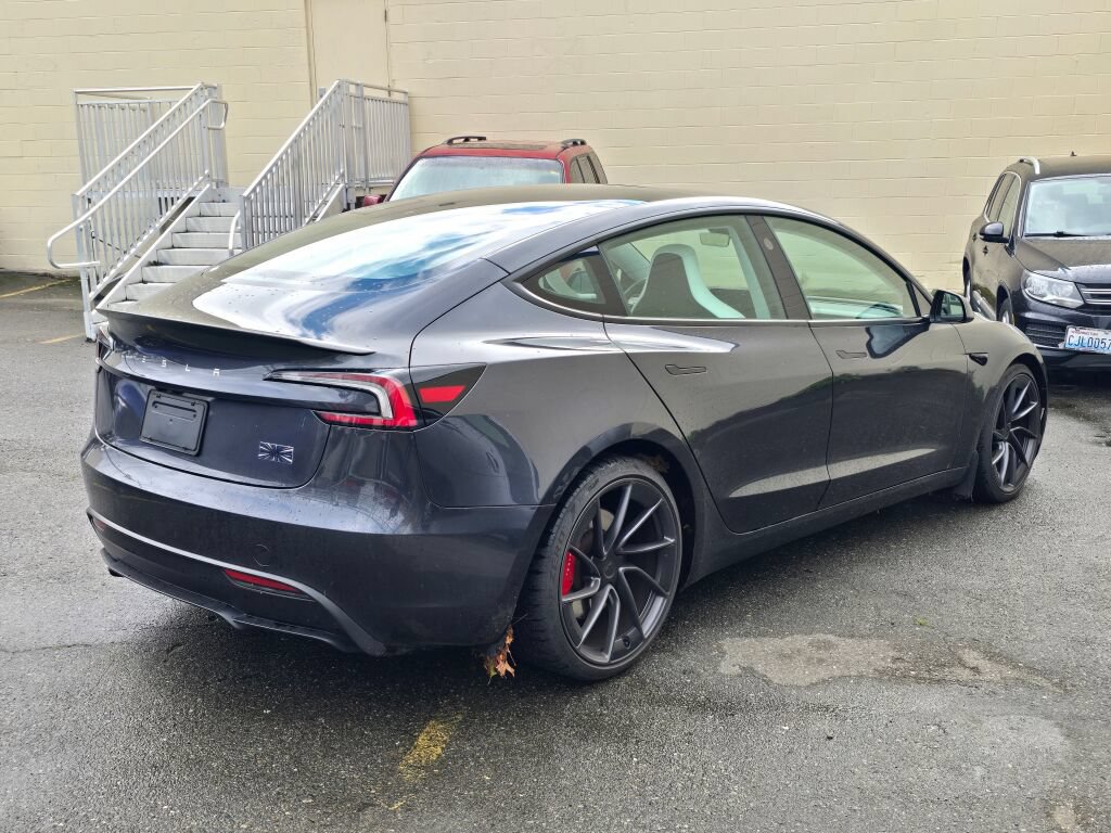 Used 2024 Tesla Model 3 Performance AWD/4WD image 7
