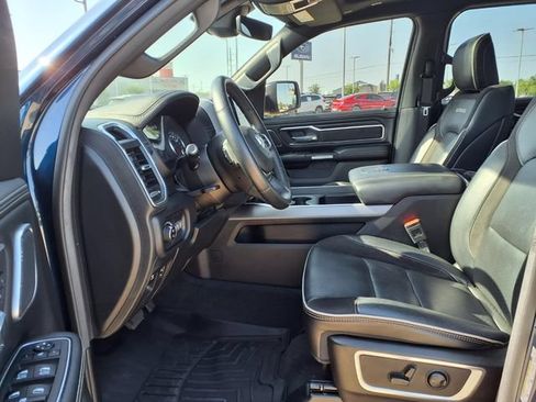 Used 2023 RAM 1500 Laramie AWD/4WD image 7