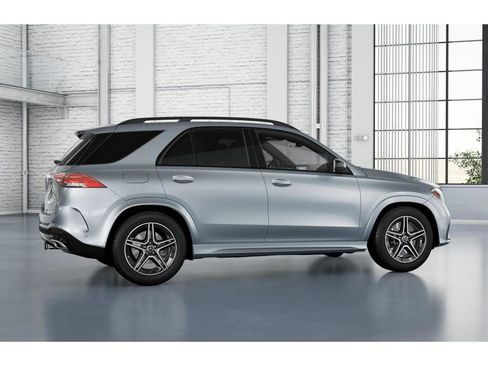 New 2026 Mercedes-Benz GLE 580 4MATIC image 18