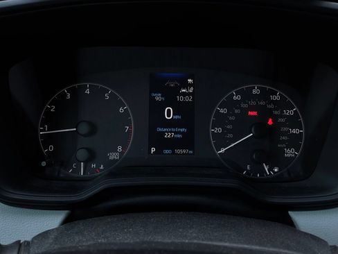 Used 2025 Toyota Corolla SE FWD image 35