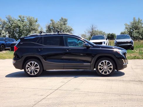Used 2018 GMC Terrain SLT w/ Preferred Package AWD/4WD image 2