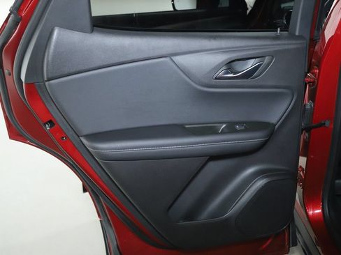 Used 2024 Chevrolet Blazer LT w/ Convenience Package FWD image 13