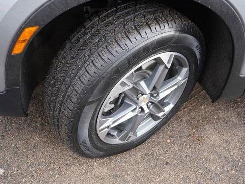 Used 2025 Chevrolet Blazer LT AWD/4WD image 13
