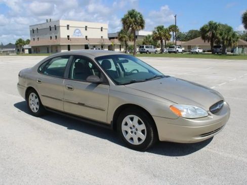 Used 2001 Ford Taurus LX FWD image 19