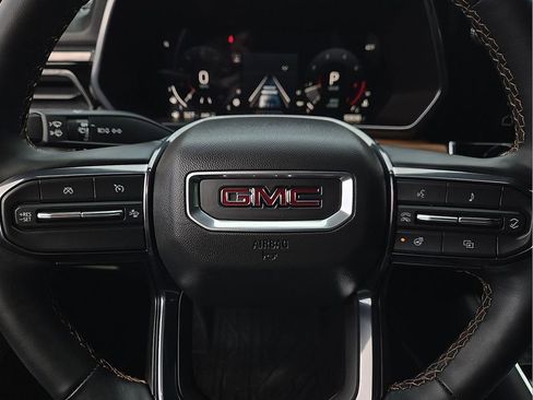 Used 2024 GMC Canyon AT4 w/ AT4 Premium Package image 20