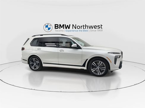New 2027 BMW X7 xDrive40i w/ M Sport Package AWD/4WD image 6