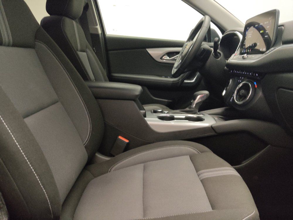 Used 2024 Chevrolet Blazer LT w/ Convenience Package FWD image 21