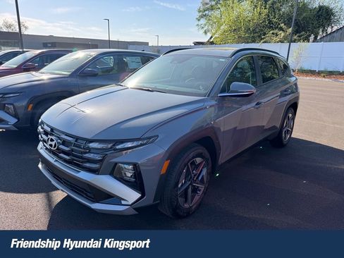 New 2026 Hyundai Tucson SEL FWD image 1