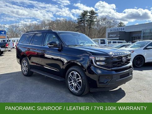 Used 2025 Ford Expedition Active image 3