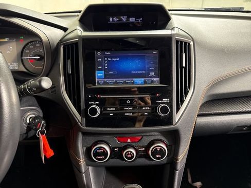 Used 2021 Subaru Crosstrek 2.0i Premium AWD/4WD image 25