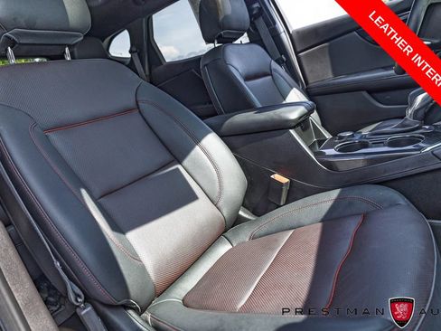 Used 2025 Chevrolet Blazer RS w/ Driver Confidence II Package AWD/4WD image 4