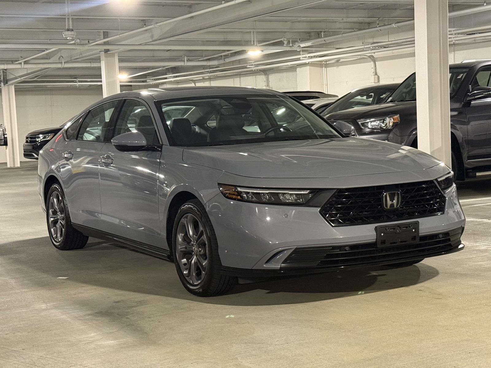 Used 2023 Honda Accord EX-L image 9
