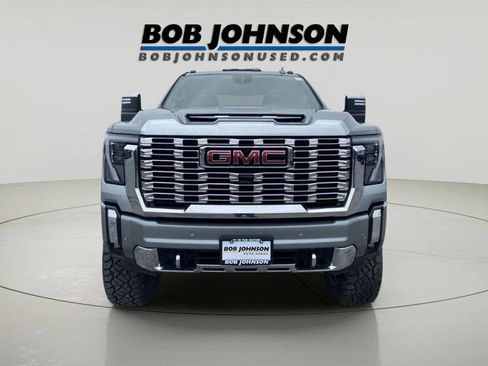 Used 2024 GMC Sierra 2500 Denali w/ Denali Reserve Package image 8