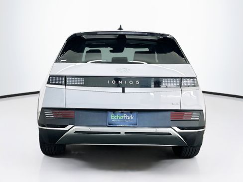 Used 2024 Hyundai Ioniq 5 SEL image 7