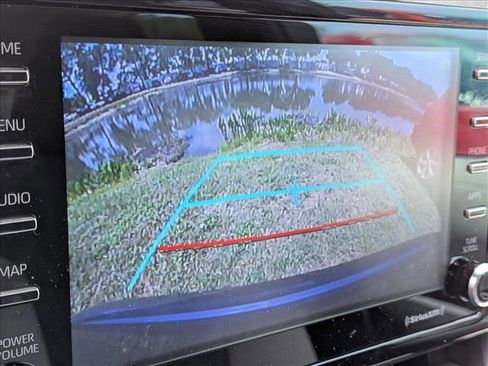 Used 2021 Toyota Corolla LE FWD image 7