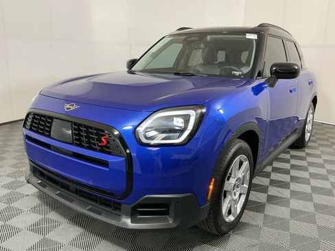 Certified 2025 MINI Cooper Countryman S image 2