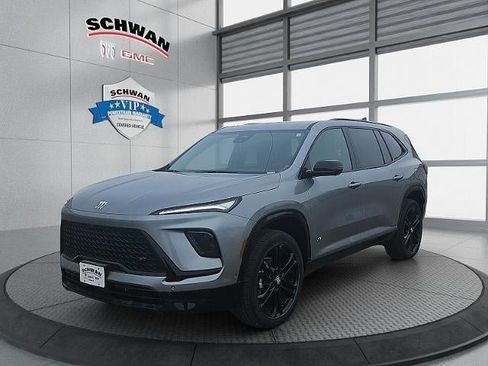 New 2026 Buick Enclave Sport Touring w/ Super Cruise Package image 7