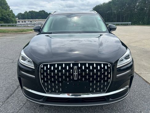 Used 2024 Lincoln Corsair Reserve FWD image 10