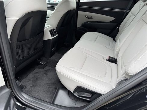 Used 2024 Hyundai Tucson Limited image 15