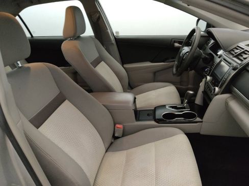 Used 2014 Toyota Camry LE FWD image 21