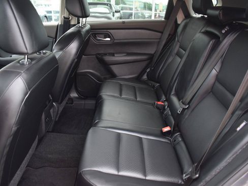 Used 2023 Nissan Rogue SV w/ SV Premium B Package FWD image 44