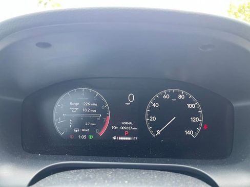 Used 2024 Honda HR-V LX image 9