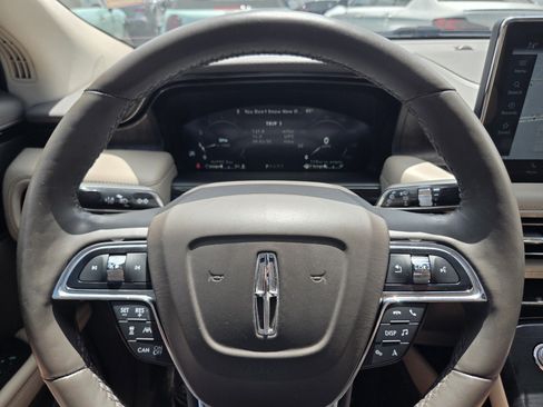 Used 2021 Lincoln Nautilus Reserve FWD image 26
