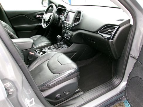 Used 2023 Jeep Cherokee Altitude Lux w/ Lux Elite Package AWD/4WD image 10