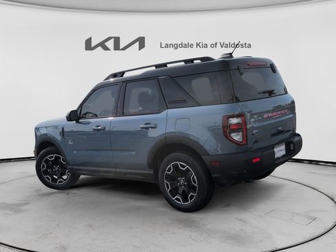 Used 2025 Ford Bronco Sport Outer Banks AWD/4WD image 9