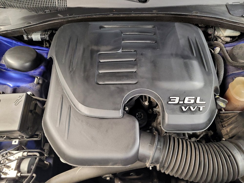 Used 2021 Chrysler 300 Touring RWD image 30