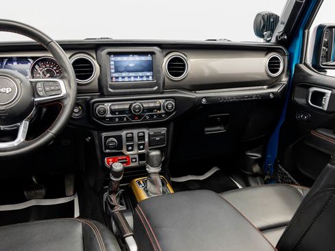 Used 2019 Jeep Wrangler Rubicon w/ Safety Group AWD/4WD image 40