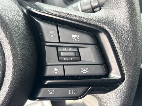 Used 2025 Subaru Forester AWD/4WD image 27