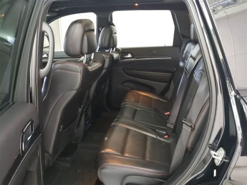 Used 2020 Jeep Grand Cherokee Trailhawk w/ Trailhawk Luxury Group image 19