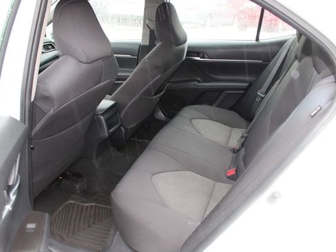 Used 2021 Toyota Camry LE image 17