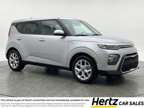 Used 2025 Kia Soul LX w/ LX Technology Package image 1