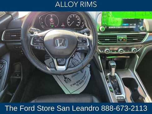 Used 2019 Honda Accord Sport image 11