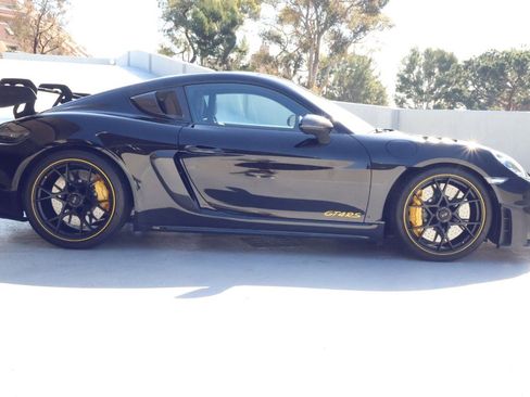 Certified 2025 Porsche 718 Cayman GT4 RS image 8