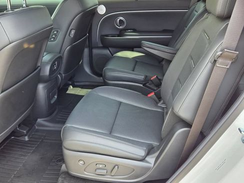 Used 2026 Hyundai Palisade Calligraphy AWD/4WD image 13