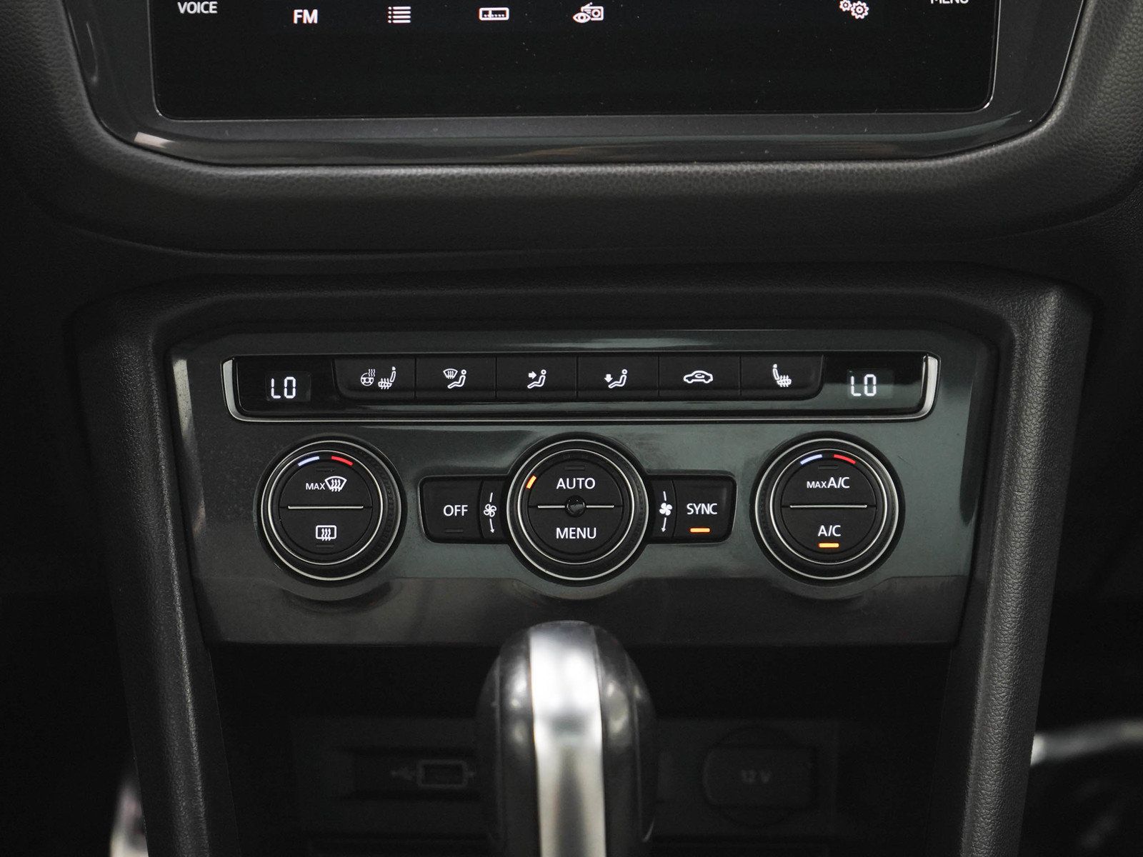 Used 2020 Volkswagen Tiguan SEL Premium R-Line AWD/4WD image 19