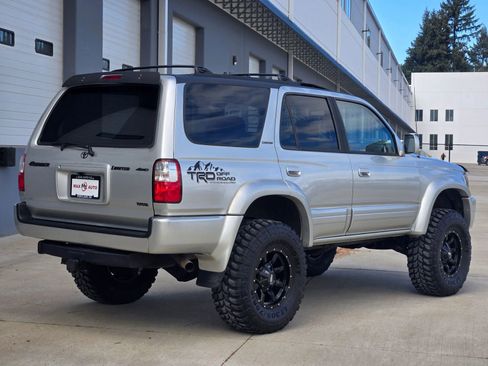 Used 1999 Toyota 4Runner Limited image 8
