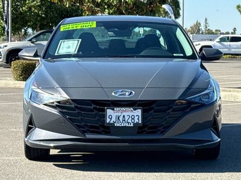 Used 2023 Hyundai Elantra SEL w/ Convenience Package FWD image 9