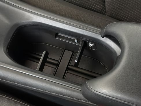Used 2022 Honda HR-V Sport image 22