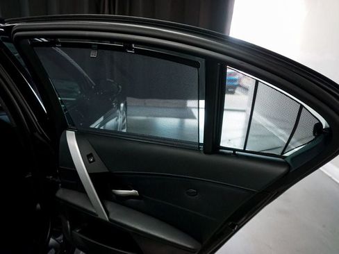 Used 2007 BMW M5 RWD image 51