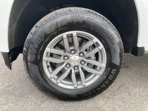 Certified 2024 Chevrolet Colorado LT w/ LT Convenience Package II image 41